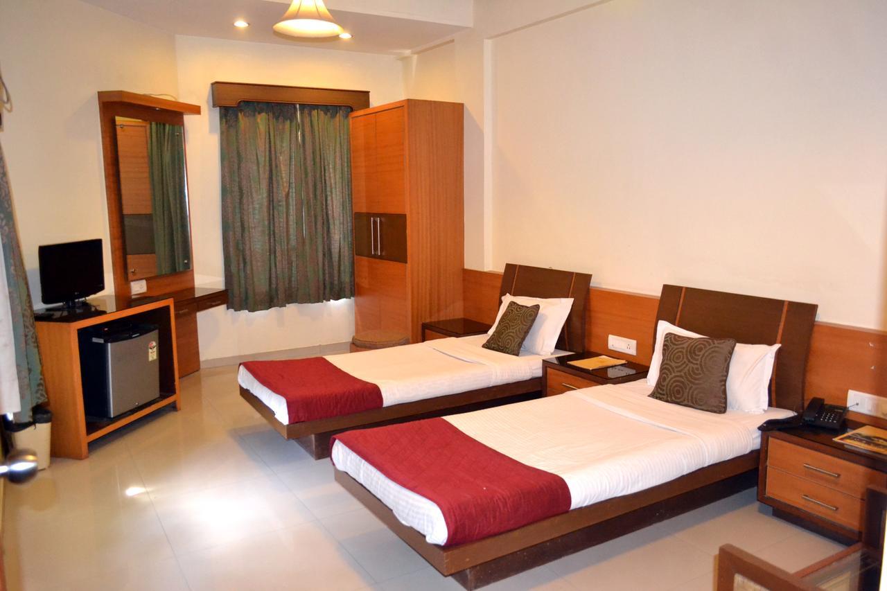 Jaffer Bhai'S Brickland Hotel Panchgani Zewnętrze zdjęcie